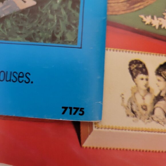 1970s Minitaures Instruction Booklets Dollhouse Decoup Light Flower Construction - Picture 13 of 16